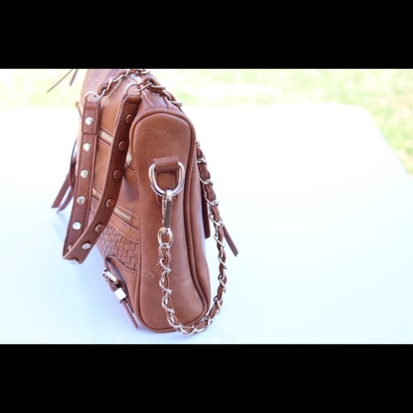 Urban expressions cross body bag - Picture 5 of 8